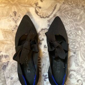 Rothy’s Stylish Black Bow Flats